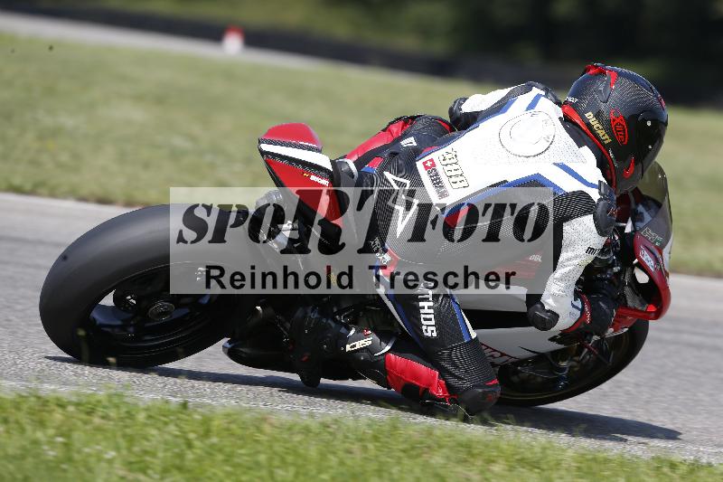 /45 10.08.2025 Plüss Moto Sport ADR/Freies Fahren/988